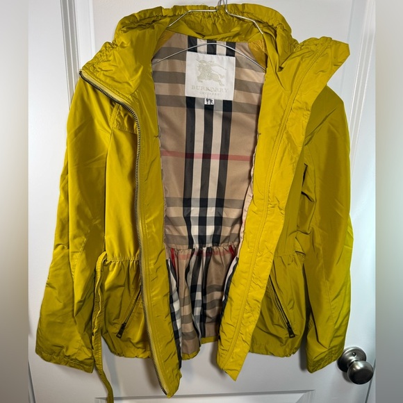 Burberry Girls Light Jacket Mustard Citrus Yellow Size 12Y - Picture 6 of 10